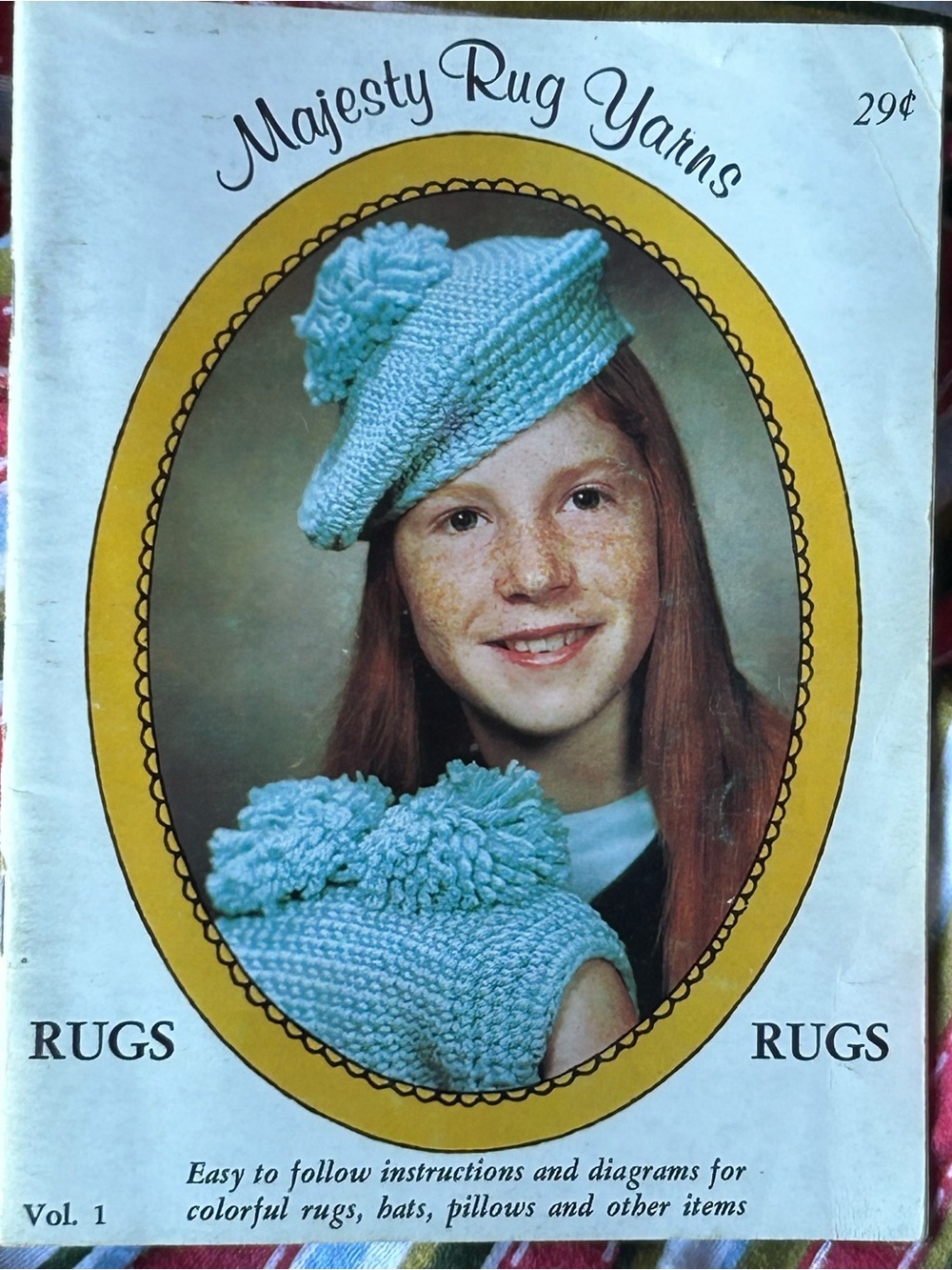 vintage 1970s Majesty Rug Yarns pattern booklet
